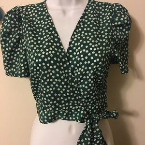 Hunter green flower short sleeve shirt